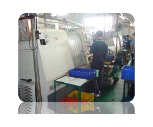 03：CNC車(chē)床