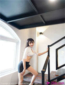 《五月色播先锋在线丁香》