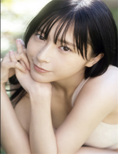 《局长玩漂亮人妻》